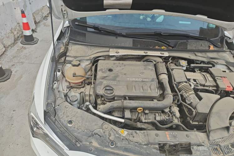 Used Buick Verano 2022 Pro 533T Fun Edition Engine Bay Right