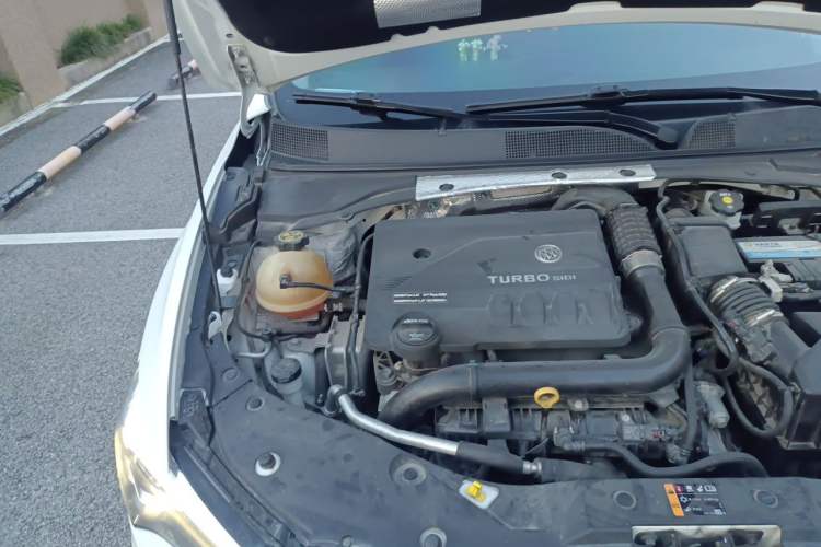 Used Buick Verano 2022 Pro 533T Enjoyment Edition Engine Bay Right