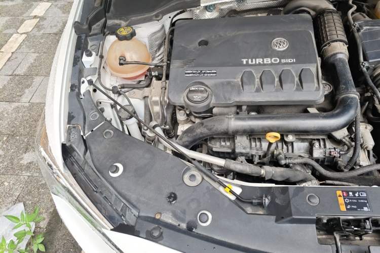 Used Buick Verano 2022 Pro 533T Enjoyment Edition Engine Bay Right