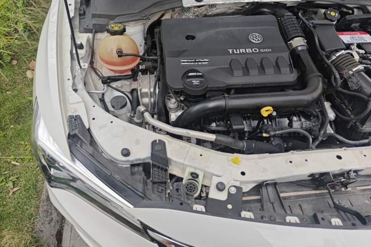 Used Buick Verano 2022 Pro 533T Enjoyment Edition Engine Bay Right