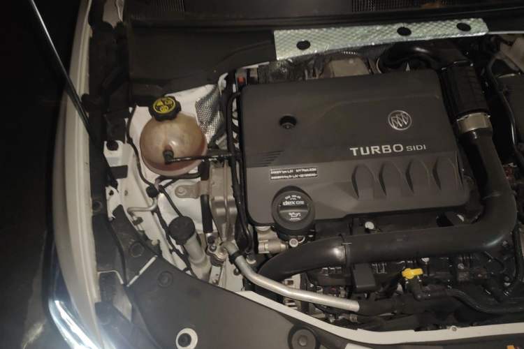 Used Buick Verano 2022 Pro 533T Enjoyment Edition Engine Bay Right