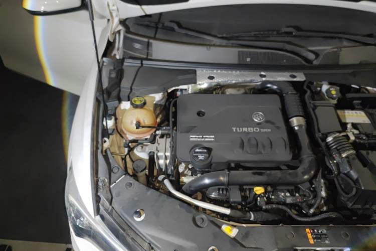 Used Buick Verano 2022 Pro 533T Enjoyment Edition Engine Bay Right