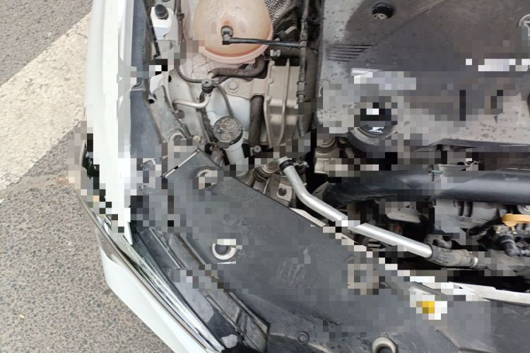 Used Buick Verano 2022 Pro GS Gale Edition Engine Bay Right