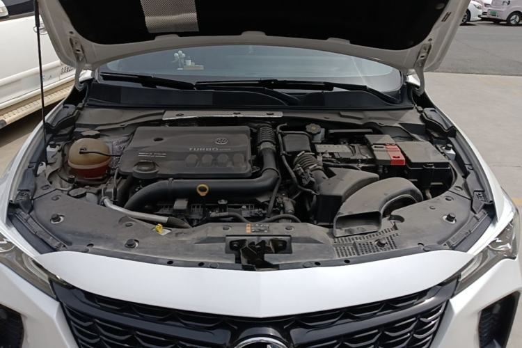 Used Buick Verano 2022 Pro GS Wind-Chasing Edition Engine Bay
