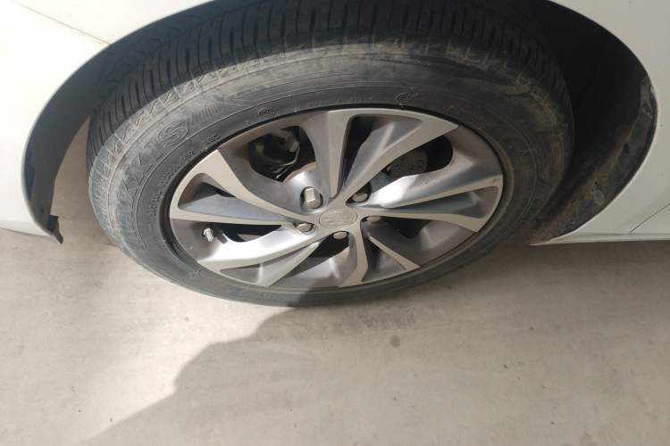 Used Buick Verano 2022 Pro 532T Le Xing Edition Exterior 2