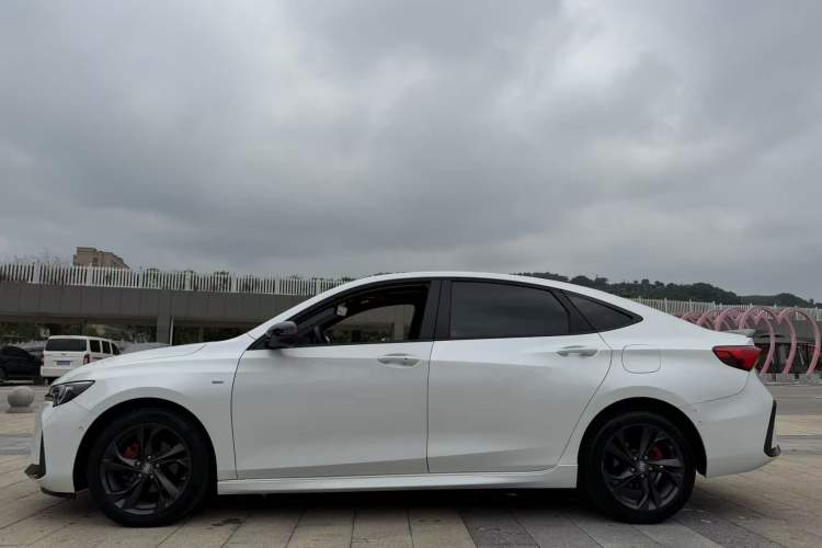 Used Buick Verano 2022 Pro GS Gale Edition Exterior 4
