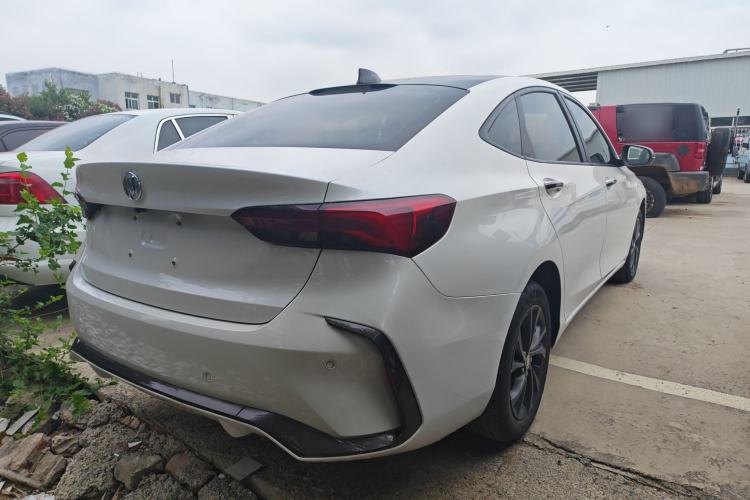 Used Buick Verano 2022 Pro GS Wind-Chasing Edition Exterior 4
