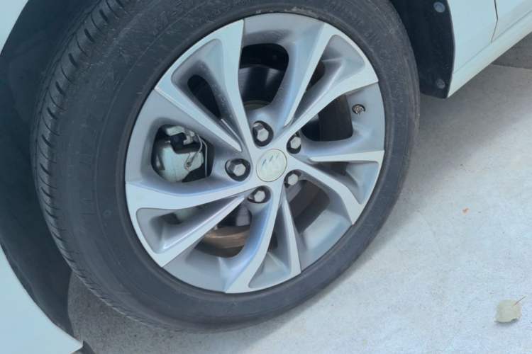 Used Buick Verano 2022 Pro 532T Le Xing Edition Exterior 4