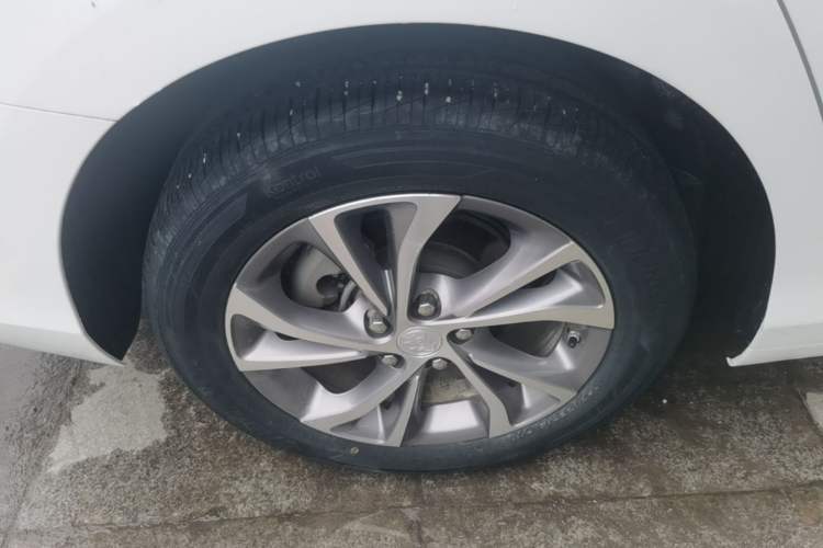 Used Buick Verano 2022 Pro 533T Enjoyment Edition Exterior 5