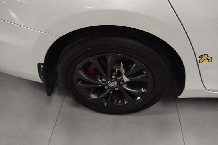 Used Buick Verano 2022 Pro GS Wind-Chasing Edition Exterior 5
