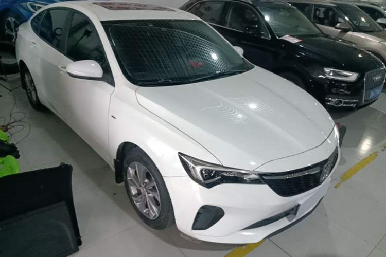 Used Buick Verano 2022 Pro 533T Enjoyment Edition Front Right 45 Deg