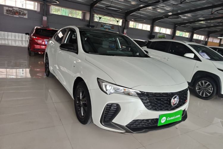 Used Buick Verano 2022 Pro GS Wind-Chasing Edition Front Right 45 Deg