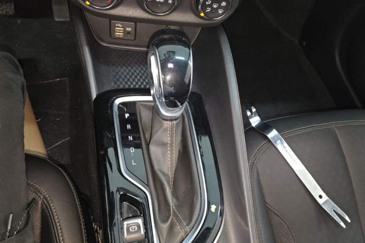 Used Buick Verano 2022 Pro 533T Enjoyment Edition Gear Lever