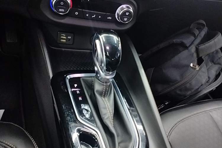 Used Buick Verano 2022 Pro 533T Fun Edition Gear Lever