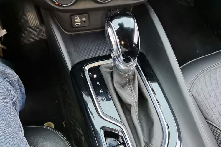 Used Buick Verano 2022 Pro 533T Enjoyment Edition Gear Lever