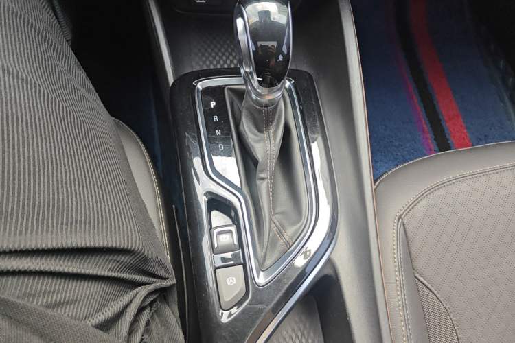 Used Buick Verano 2022 Pro 533T Enjoyment Edition Gear Lever