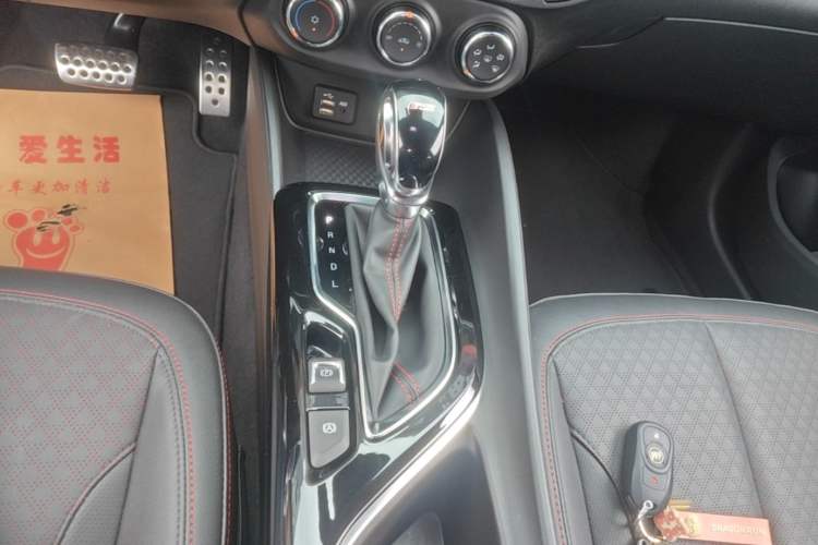 Used Buick Verano 2022 Pro GS Wind-Chasing Edition Gear Lever