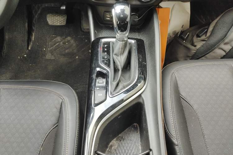 Used Buick Verano 2022 Pro 533T Enjoyment Edition Gear Lever