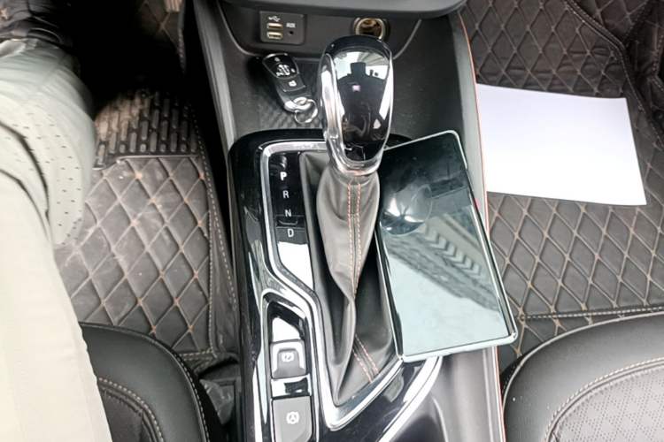 Used Buick Verano 2022 Pro 533T Fun Edition Gear Lever