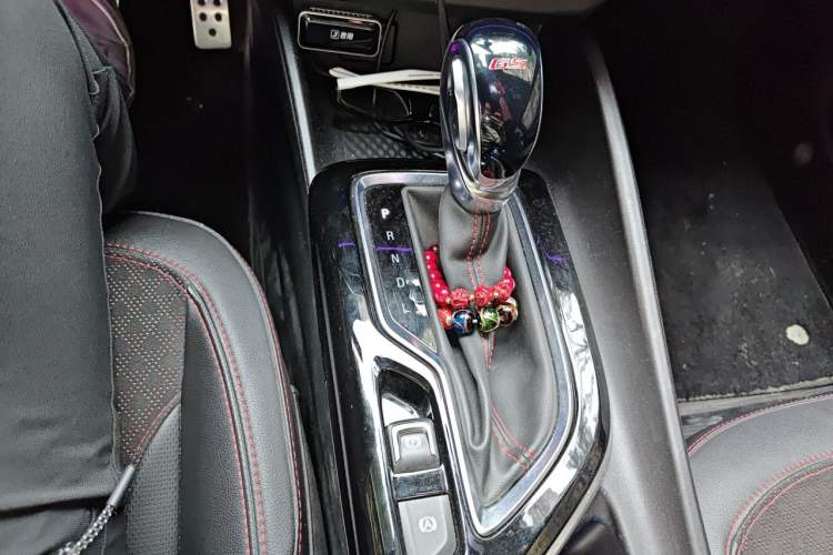 Used Buick Verano 2022 Pro GS Gale Edition Gear Lever