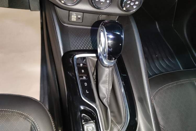 Used Buick Verano 2022 Pro 533T Enjoyment Edition Gear Lever