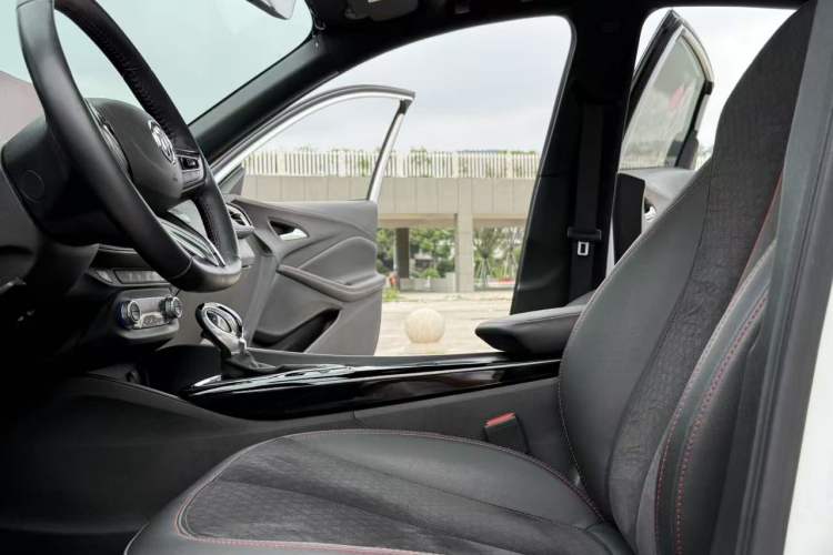 Used Buick Verano 2022 Pro GS Gale Edition Interior 1