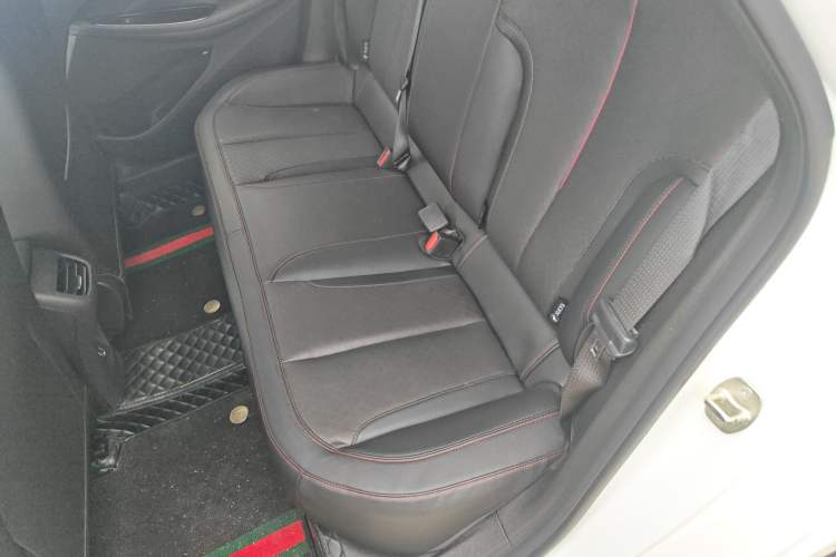 Used Buick Verano 2022 Pro GS Wind-Chasing Edition Interior 1