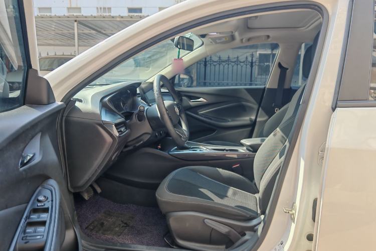 Used Buick Verano 2022 Pro 532T Le Xing Edition Interior 2
