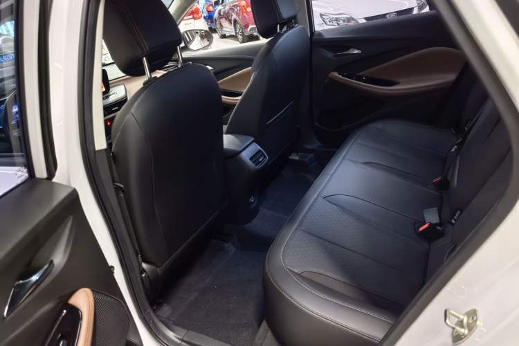 Used Buick Verano 2022 Pro 533T Fun Edition Interior 2