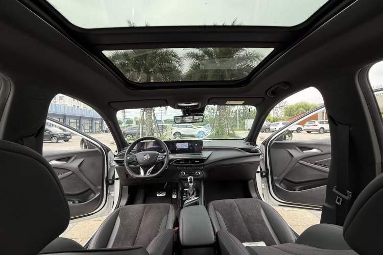 Used Buick Verano 2022 Pro GS Gale Edition Interior 2