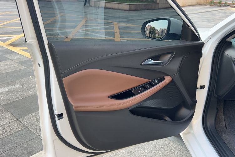 Used Buick Verano 2022 Pro 533T Enjoyment Edition Interior 2
