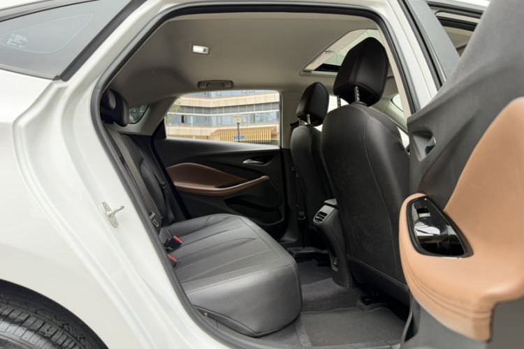 Used Buick Verano 2022 Pro 533T Enjoyment Edition Interior 3