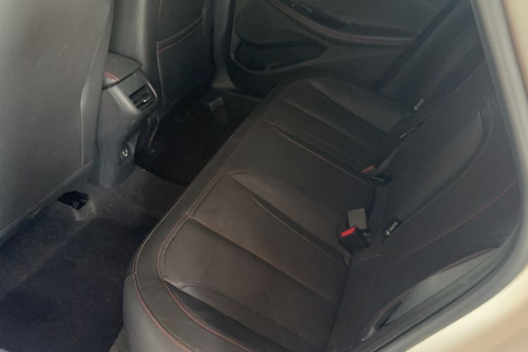 Used Buick Verano 2022 Pro GS Wind-Chasing Edition Interior 7