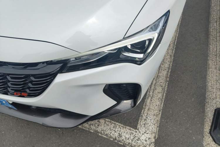 Used Buick Verano 2022 Pro GS Wind-Chasing Edition Left Front Headlight