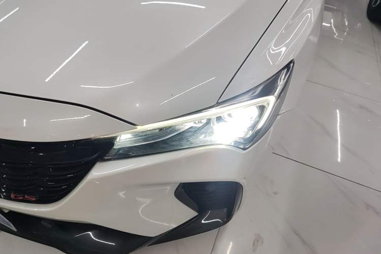 Used Buick Verano 2022 Pro GS Wind-Chasing Edition Left Front Headlight