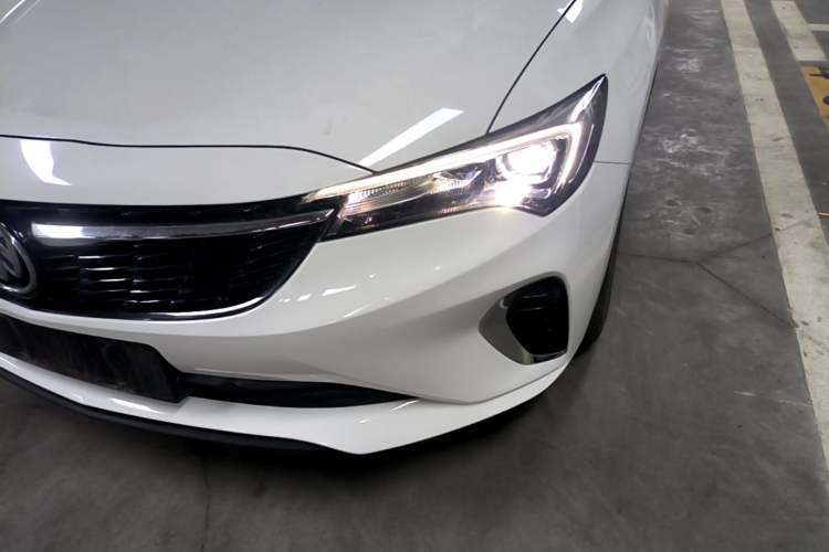 Used Buick Verano 2022 Pro 533T Fun Edition Left Front Headlight