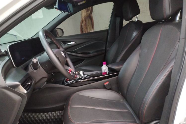 Used Buick Verano 2022 Pro GS Wind-Chasing Edition Left Front Seat
