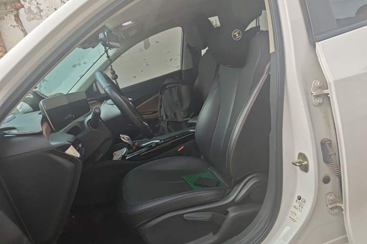 Used Buick Verano 2022 Pro 533T Fun Edition Left Front Seat