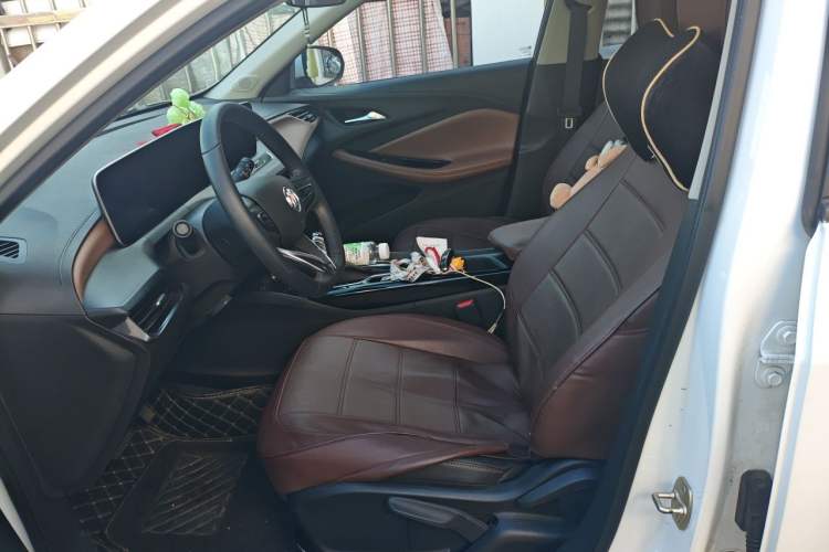 Used Buick Verano 2022 Pro 533T Fun Edition Left Front Seat
