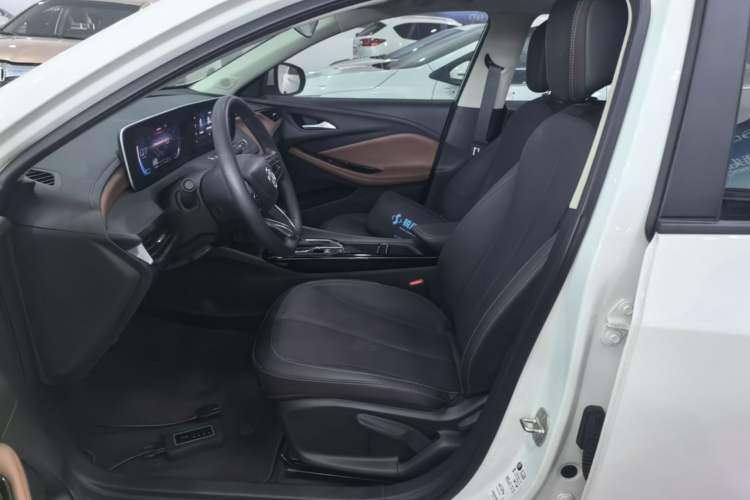 Used Buick Verano 2022 Pro 533T Enjoyment Edition Left Front Seat