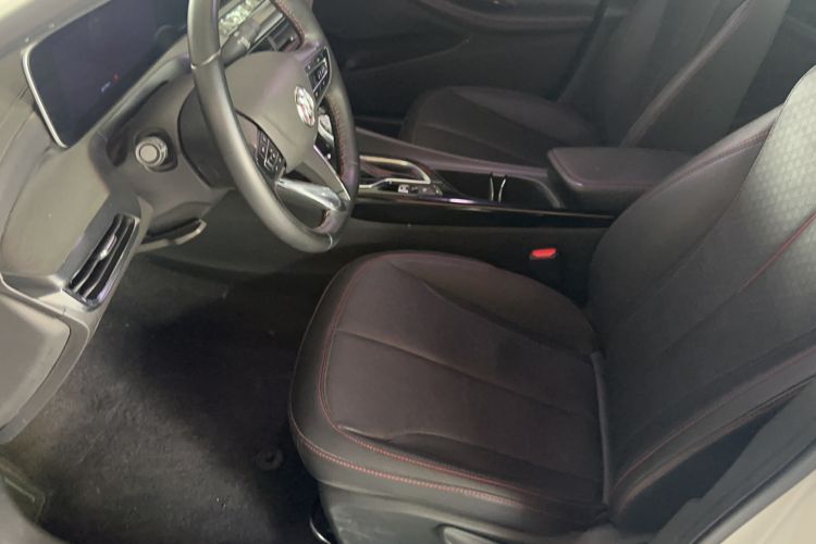 Used Buick Verano 2022 Pro GS Wind-Chasing Edition Left Front Seat
