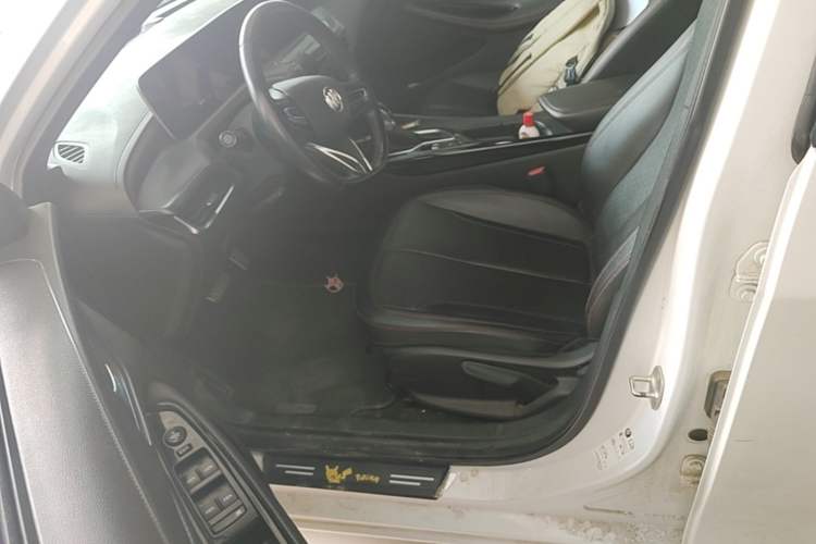 Used Buick Verano 2022 Pro GS Wind-Chasing Edition Left Front Seat