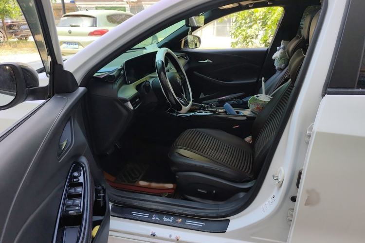 Used Buick Verano 2022 Pro GS Gale Edition Left Front Seat