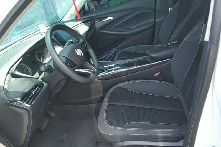 Used Buick Verano 2022 Pro 532T Le Xing Edition Left Front Seat