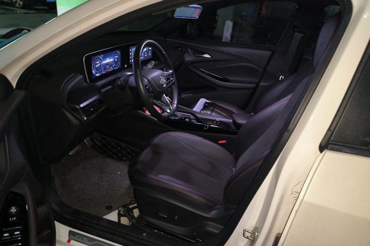 Used Buick Verano 2022 Pro GS Gale Edition Left Front Seat
