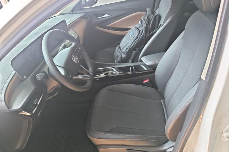 Used Buick Verano 2022 Pro 533T Enjoyment Edition Left Front Seat