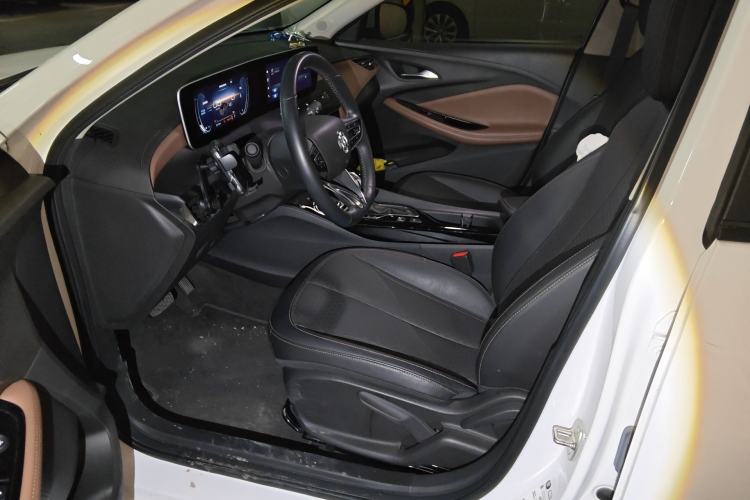 Used Buick Verano 2022 Pro 533T Fun Edition Left Front Seat