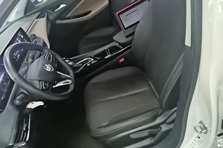 Used Buick Verano 2022 Pro 533T Enjoyment Edition Left Front Seat