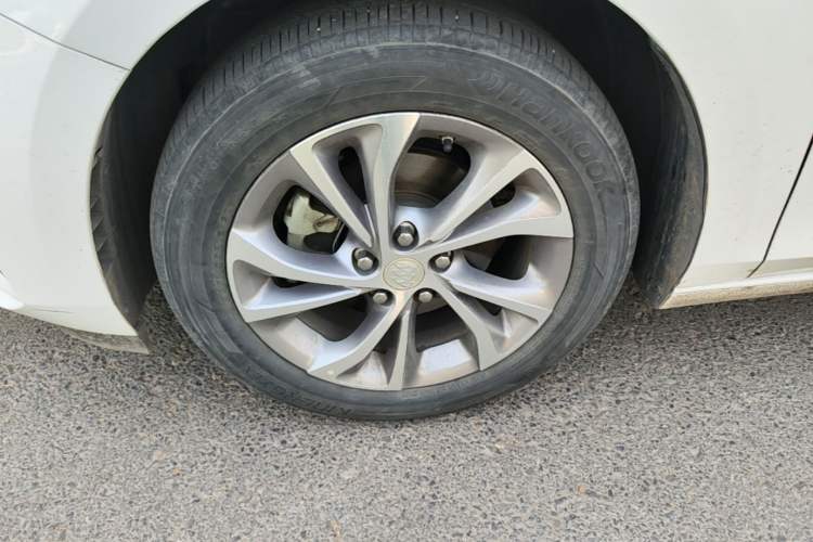 Used Buick Verano 2022 Pro 533T Enjoyment Edition Left Front Wheel Hub