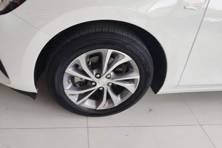 Used Buick Verano 2022 Pro 533T Enjoyment Edition Left Front Wheel Hub